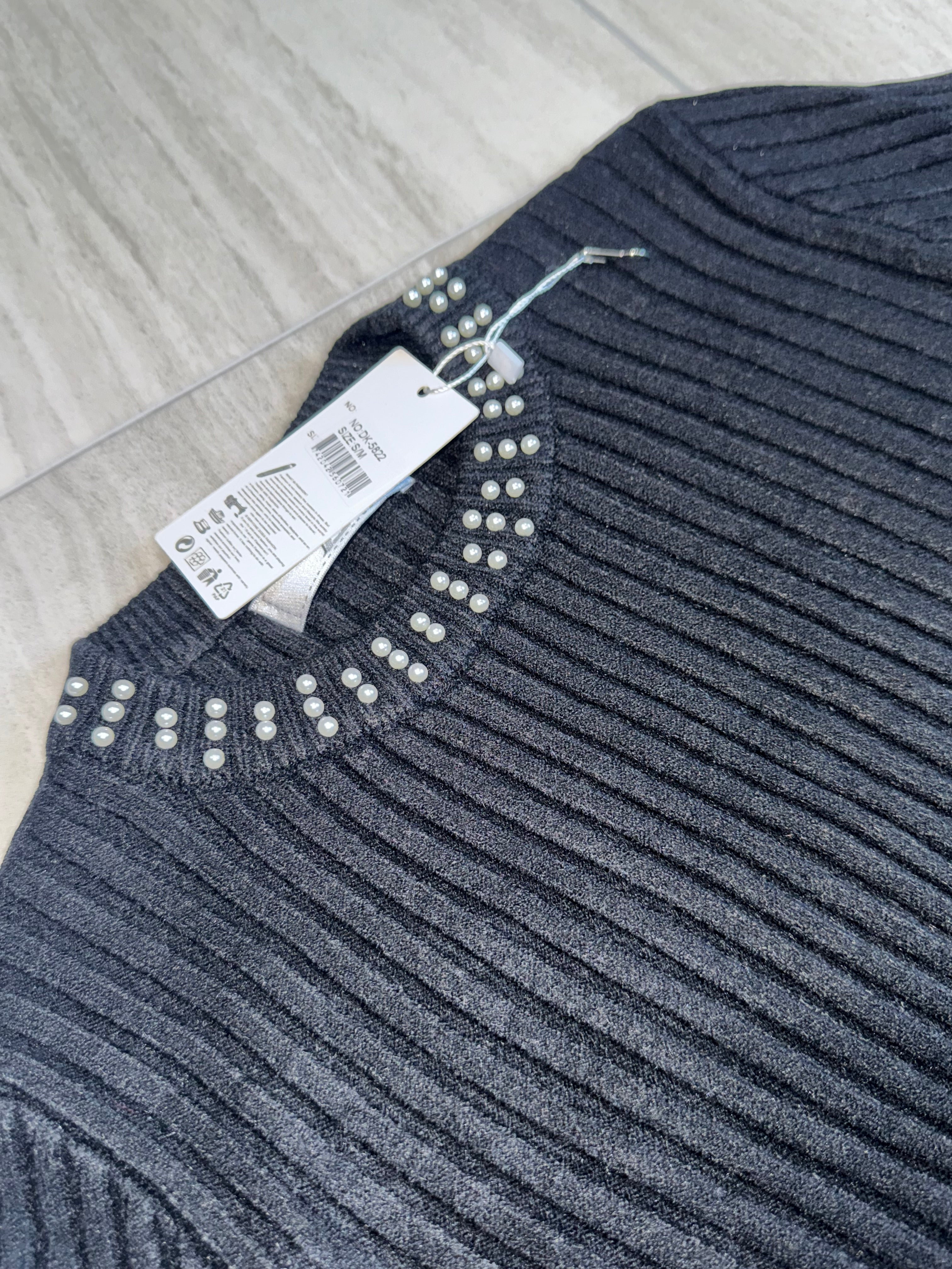 5822 Pearl Luxe Ribbed Dress