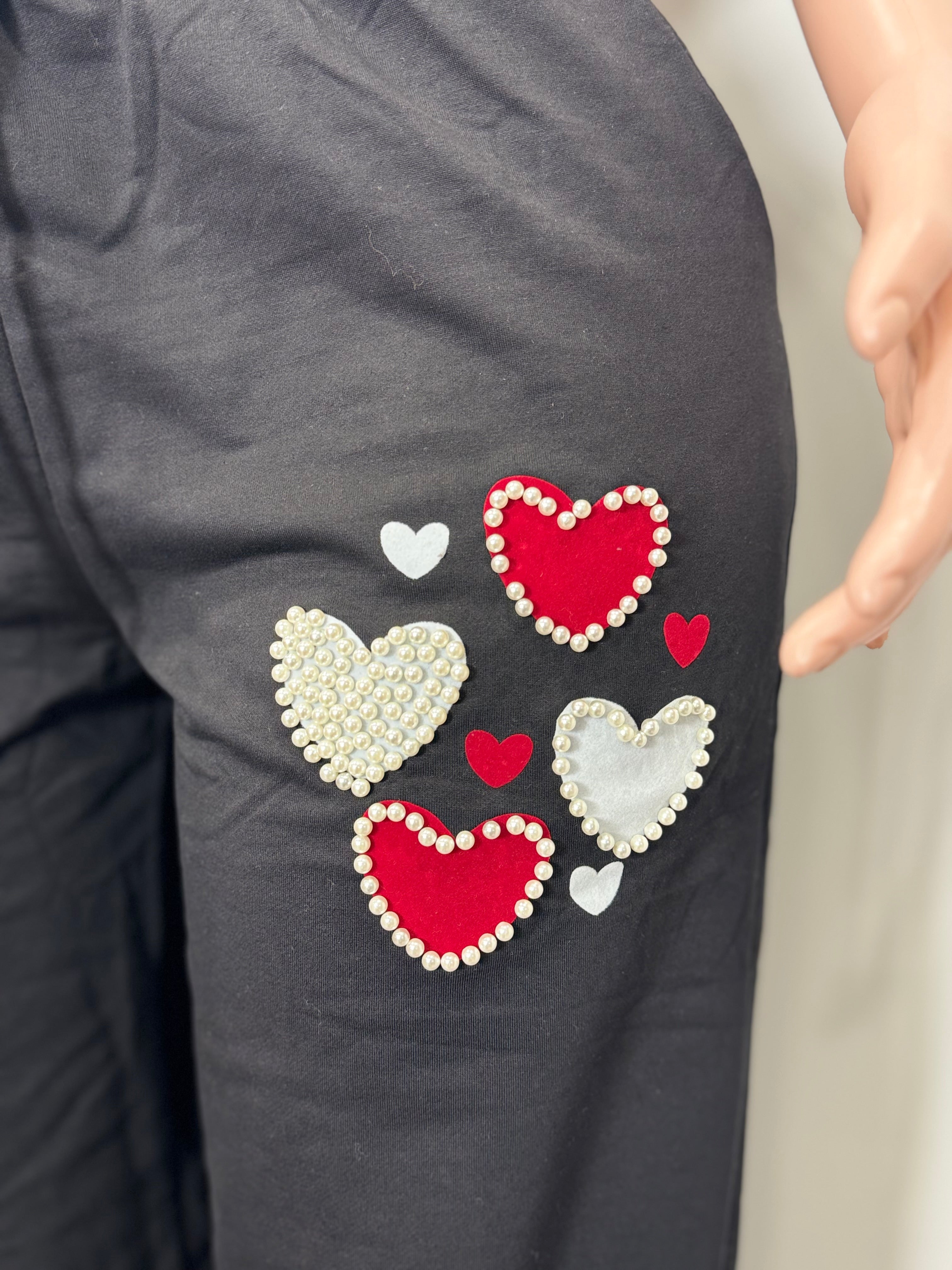 D9977 Heartbeat Charm Jogger Set