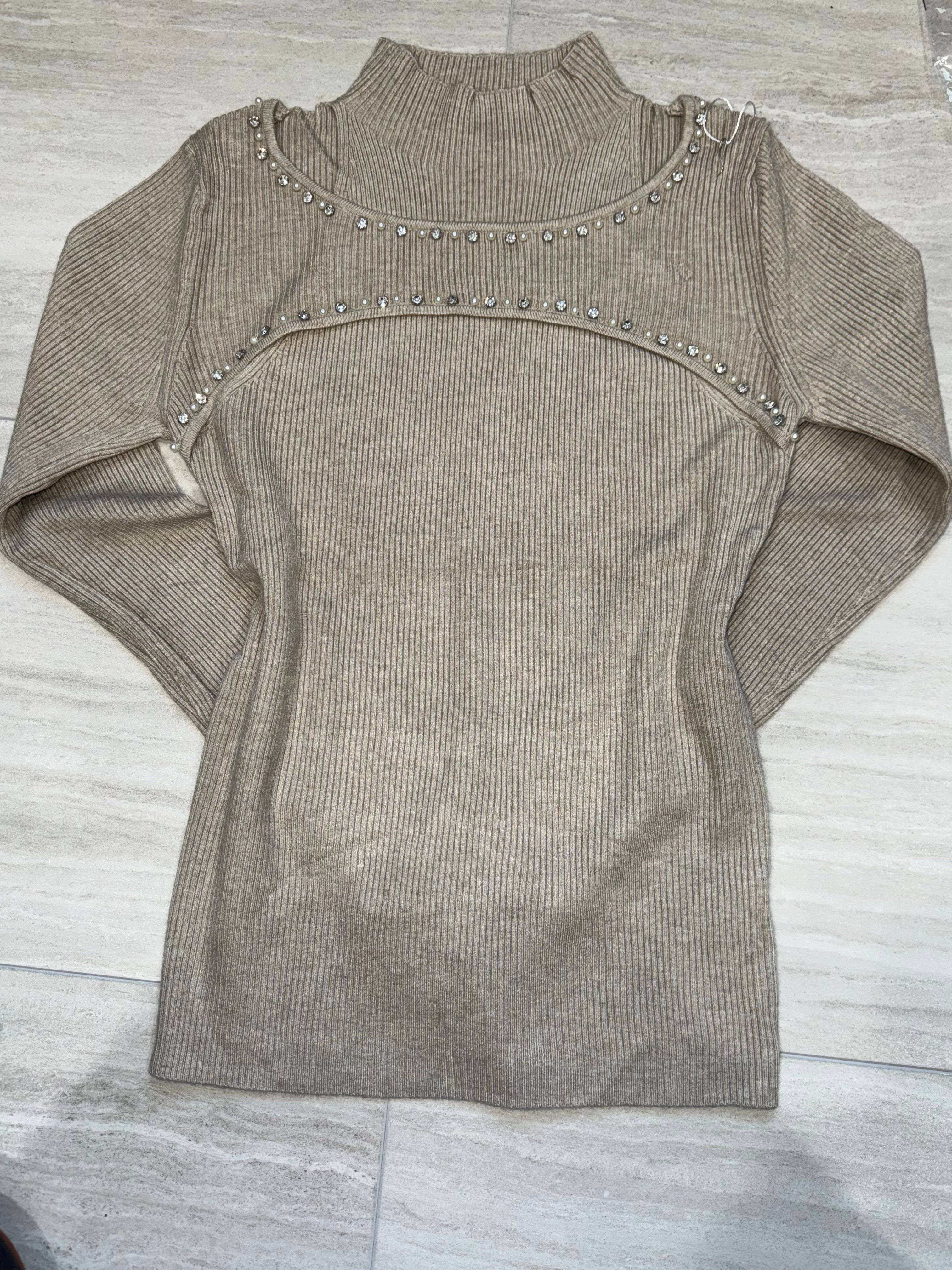 5633 Halo Ribbed Top