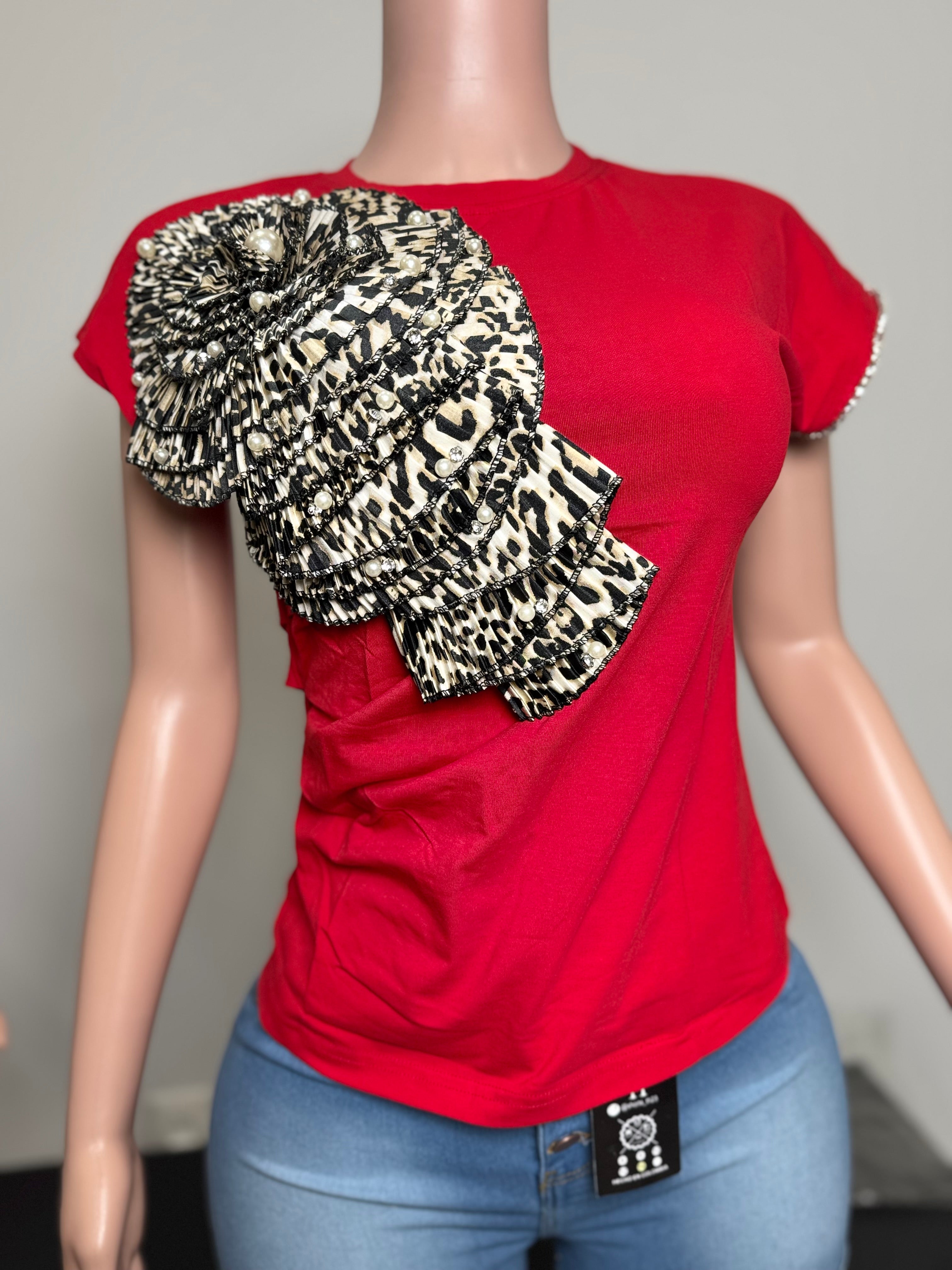 JJ3997-1 Wild Flair Statement Tee