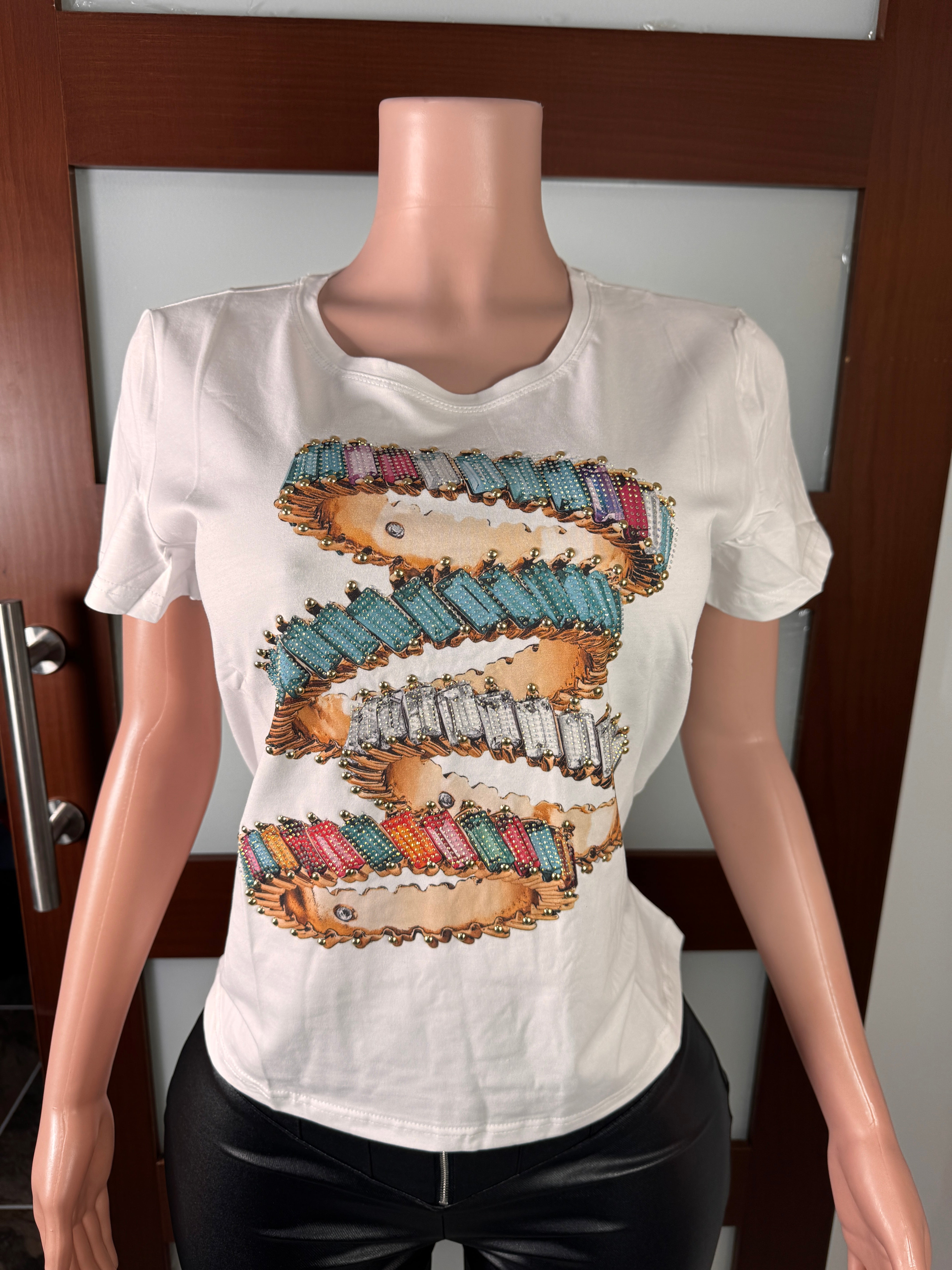 88302 Golden Links Luxe Tee