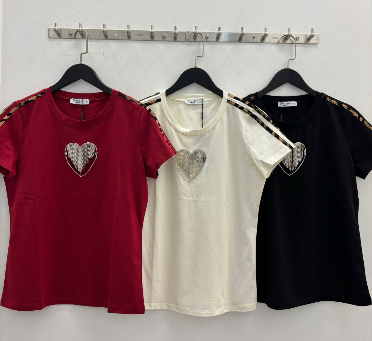 N1351 TShirt with Open Heart Design Rhinestones