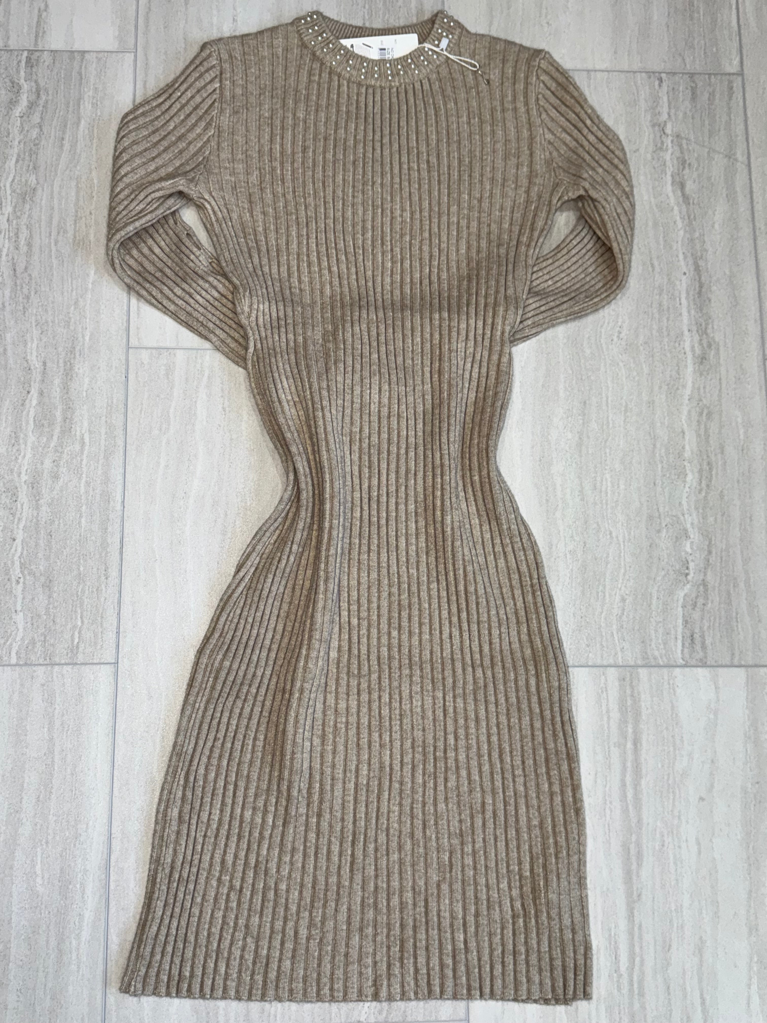 5822 Pearl Luxe Ribbed Dress