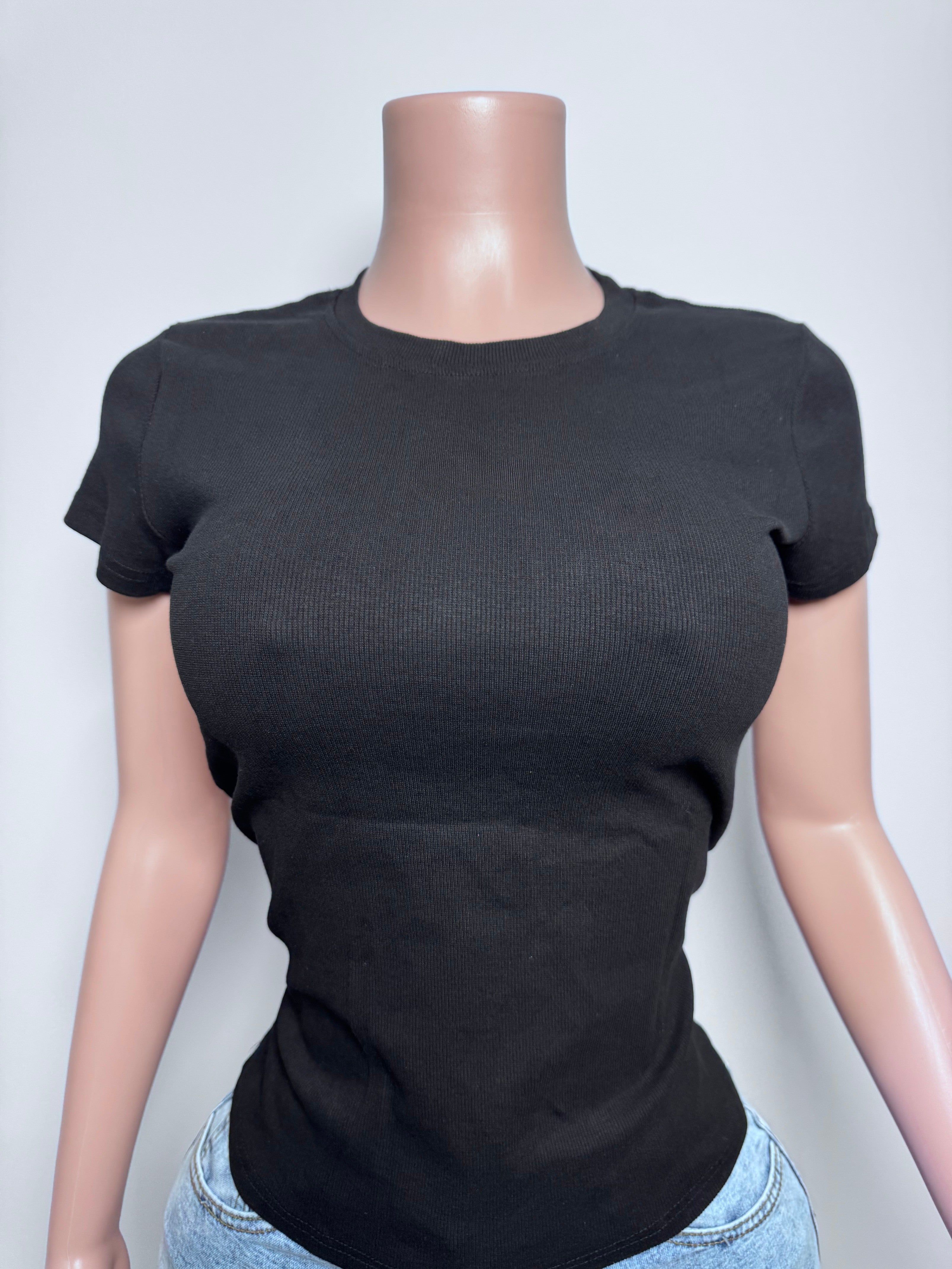 A6011 Sleek Fit Ribbed Tee styled Alondra embroidery