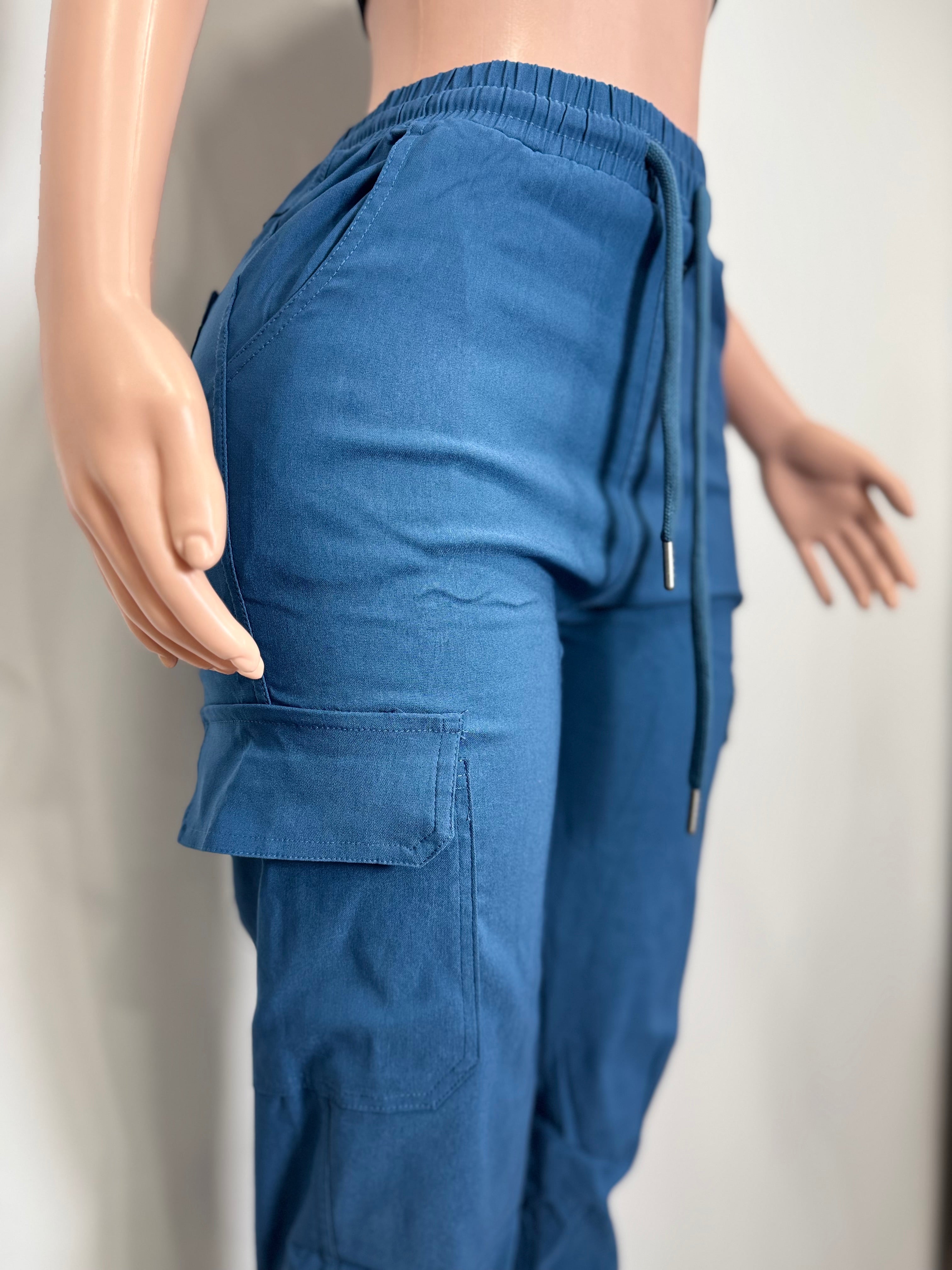 X2116 Casual Cargo Pants with Pockets on the back and Waist band