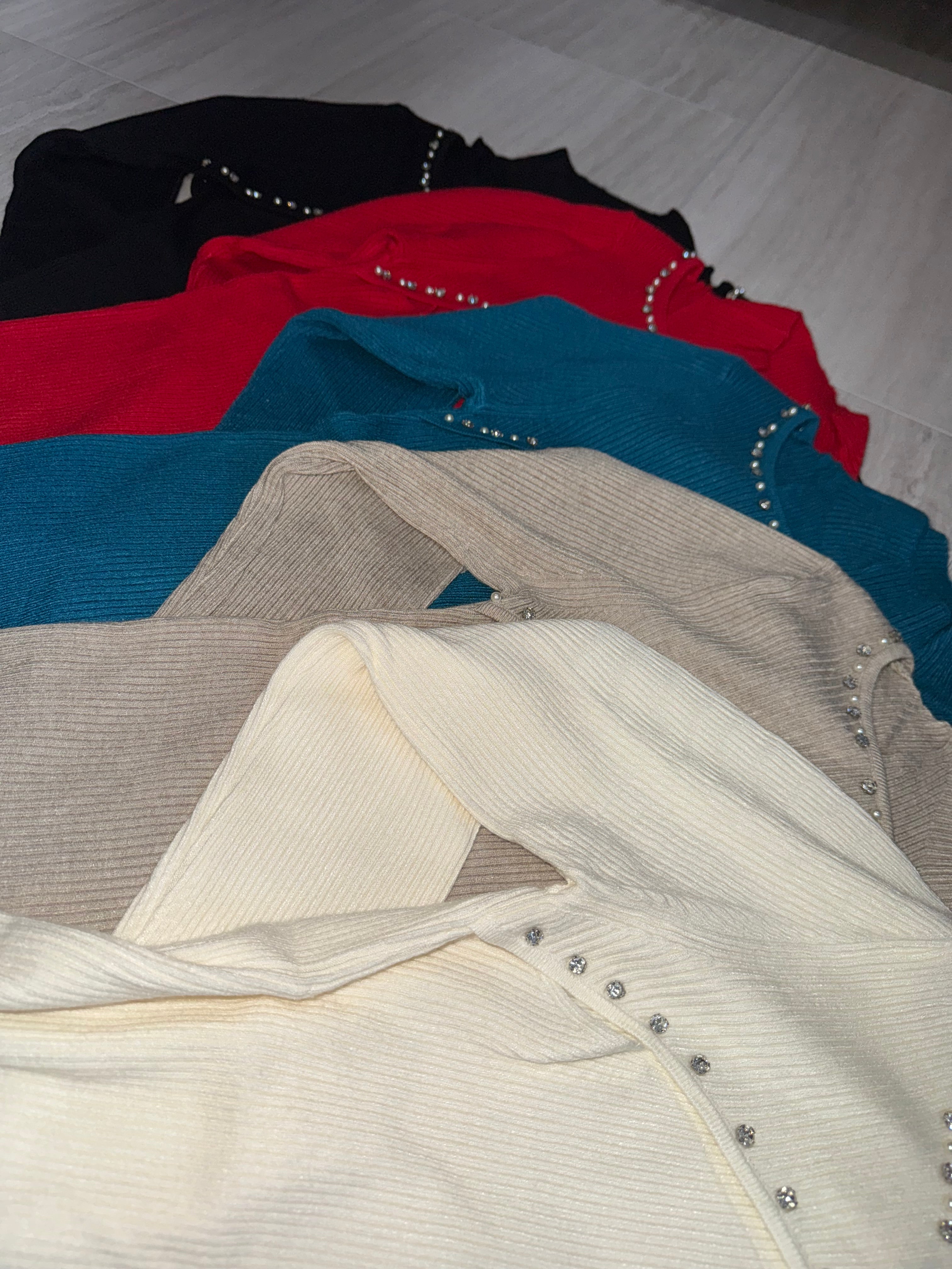 5633 Halo Ribbed Top