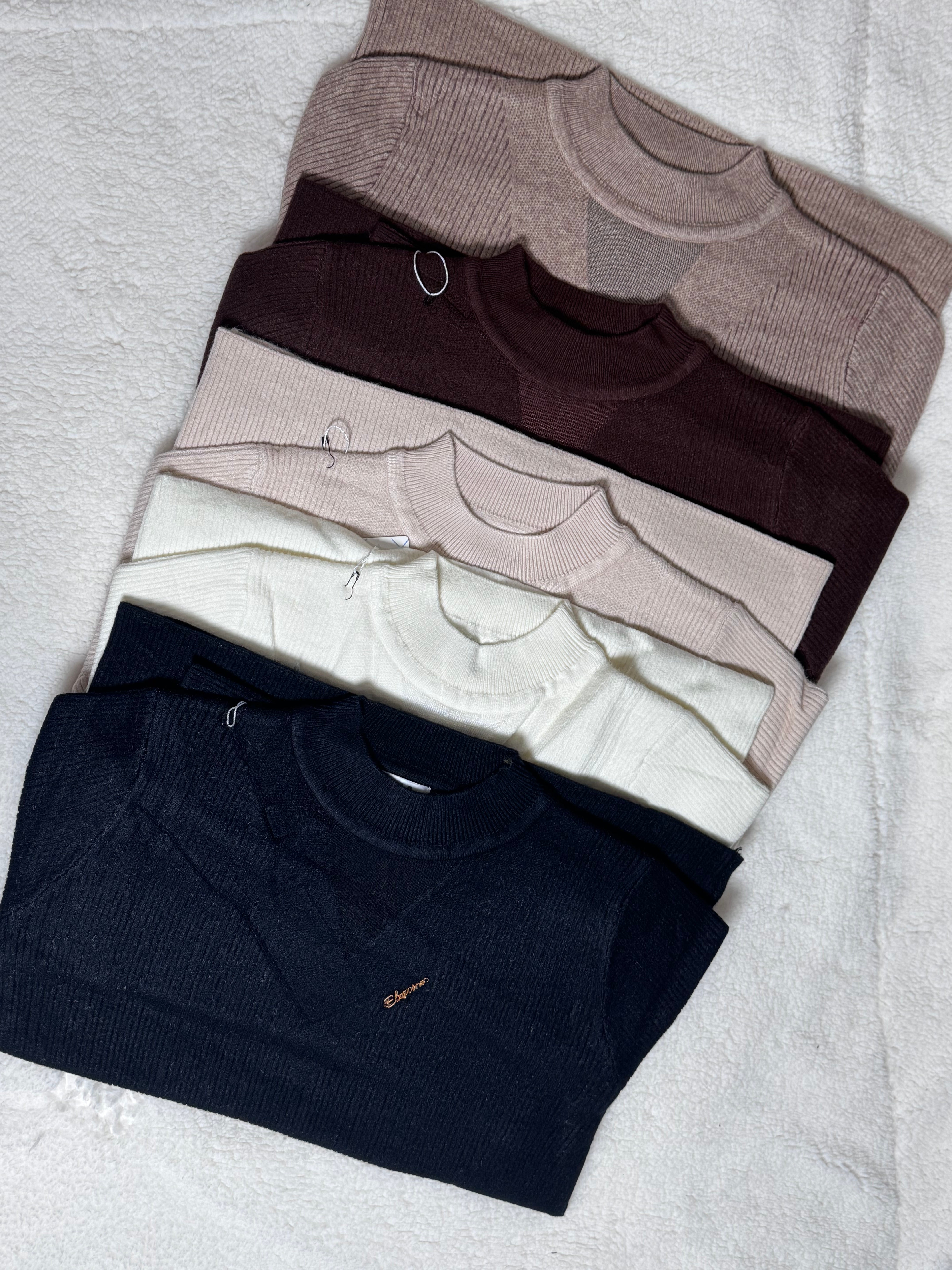 Women’s Basic Sweatshirt Pullover Fleece for Warm Comfort