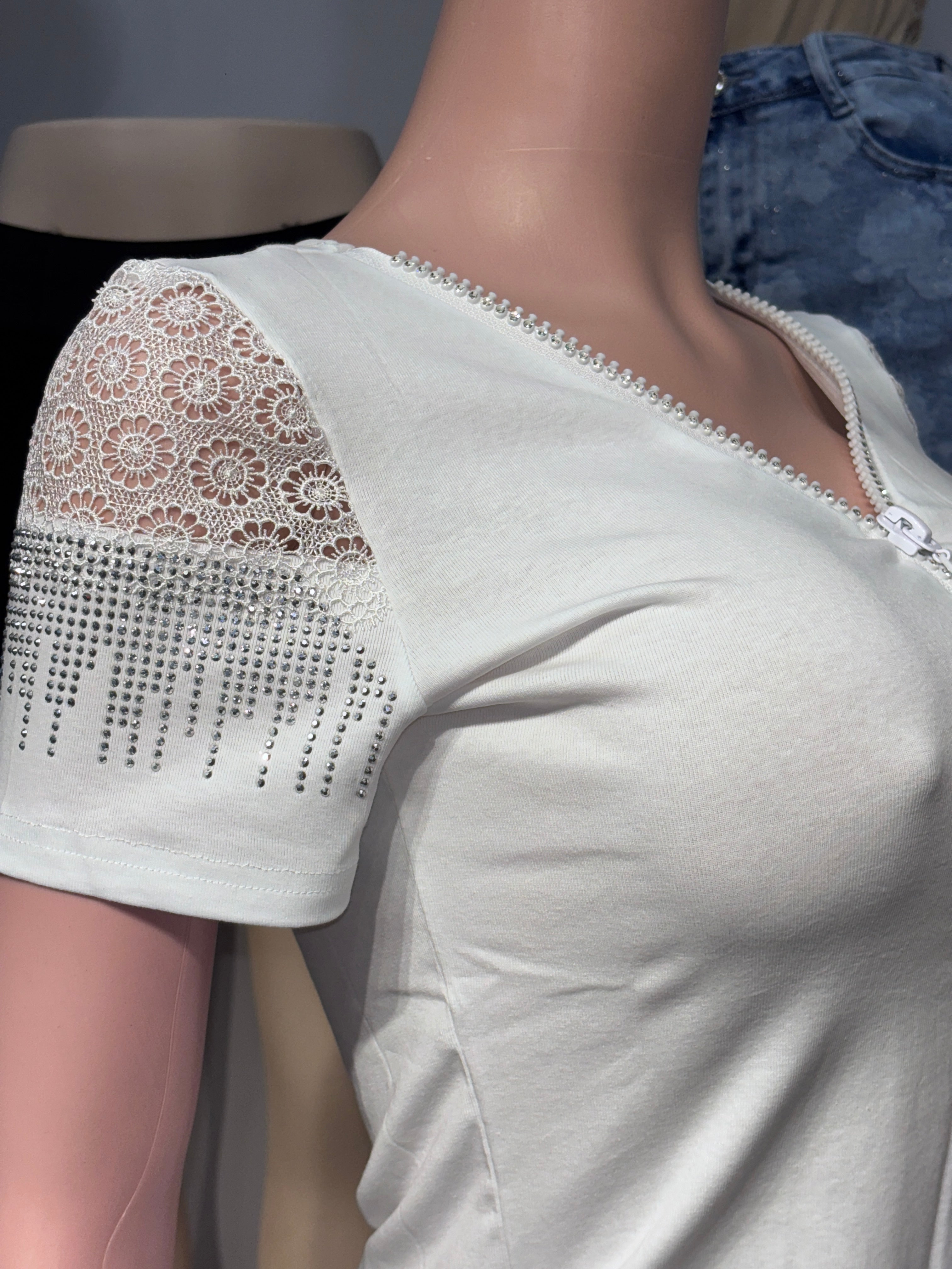 1155 Fierce Detail 1/4 Zip Tee