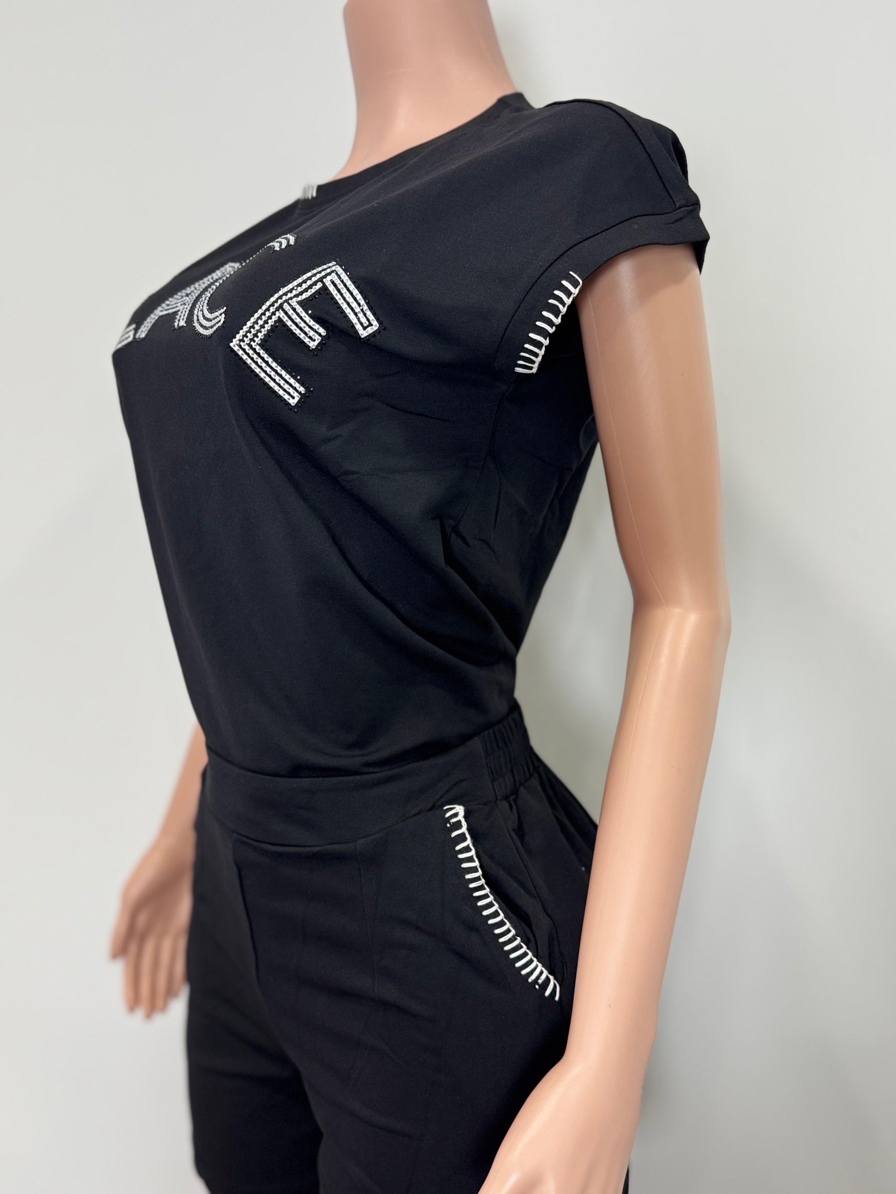 N1539 Peace Stitch Lounge Set