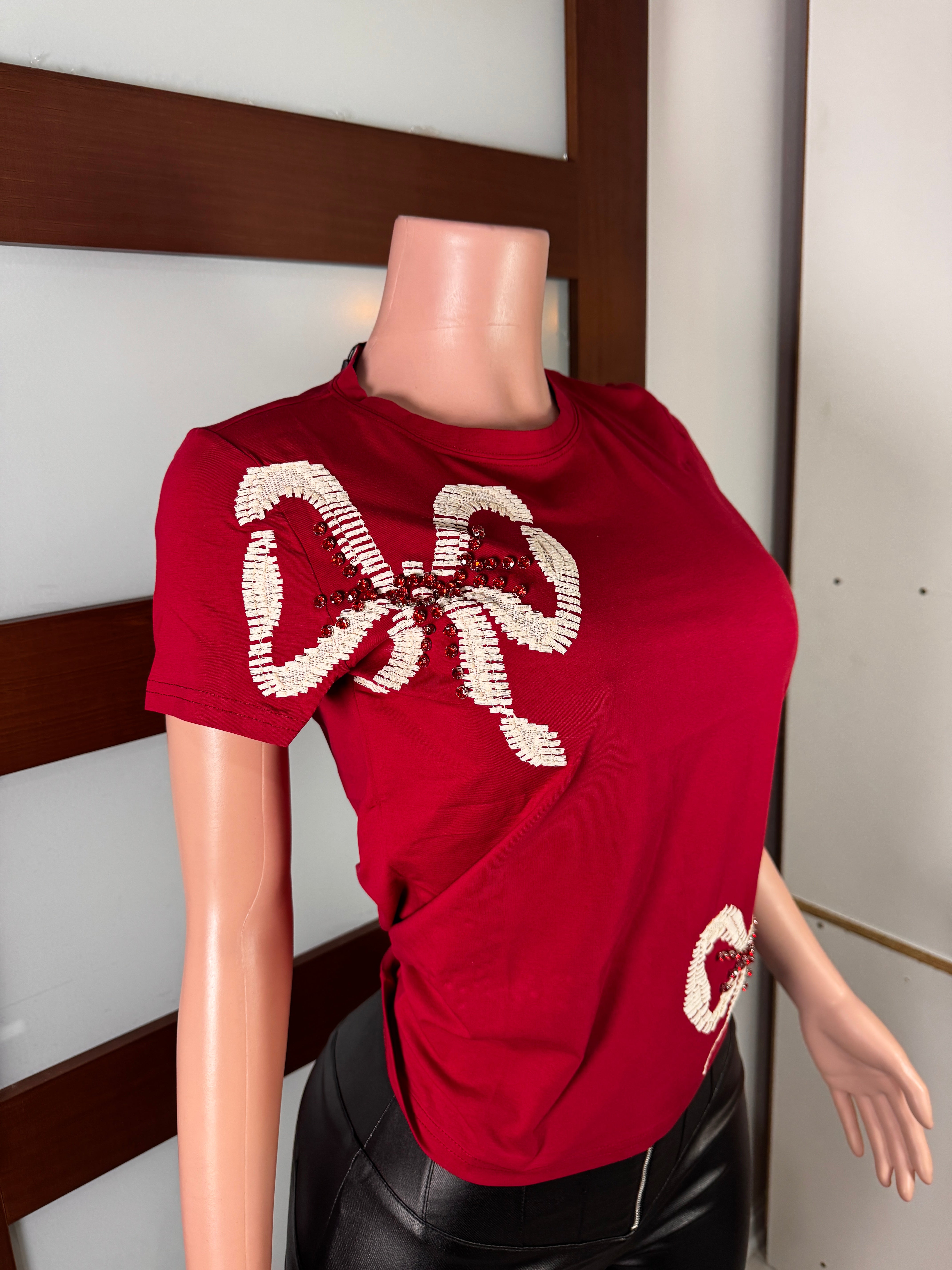 1627 Pearl Bow Elegance Tee