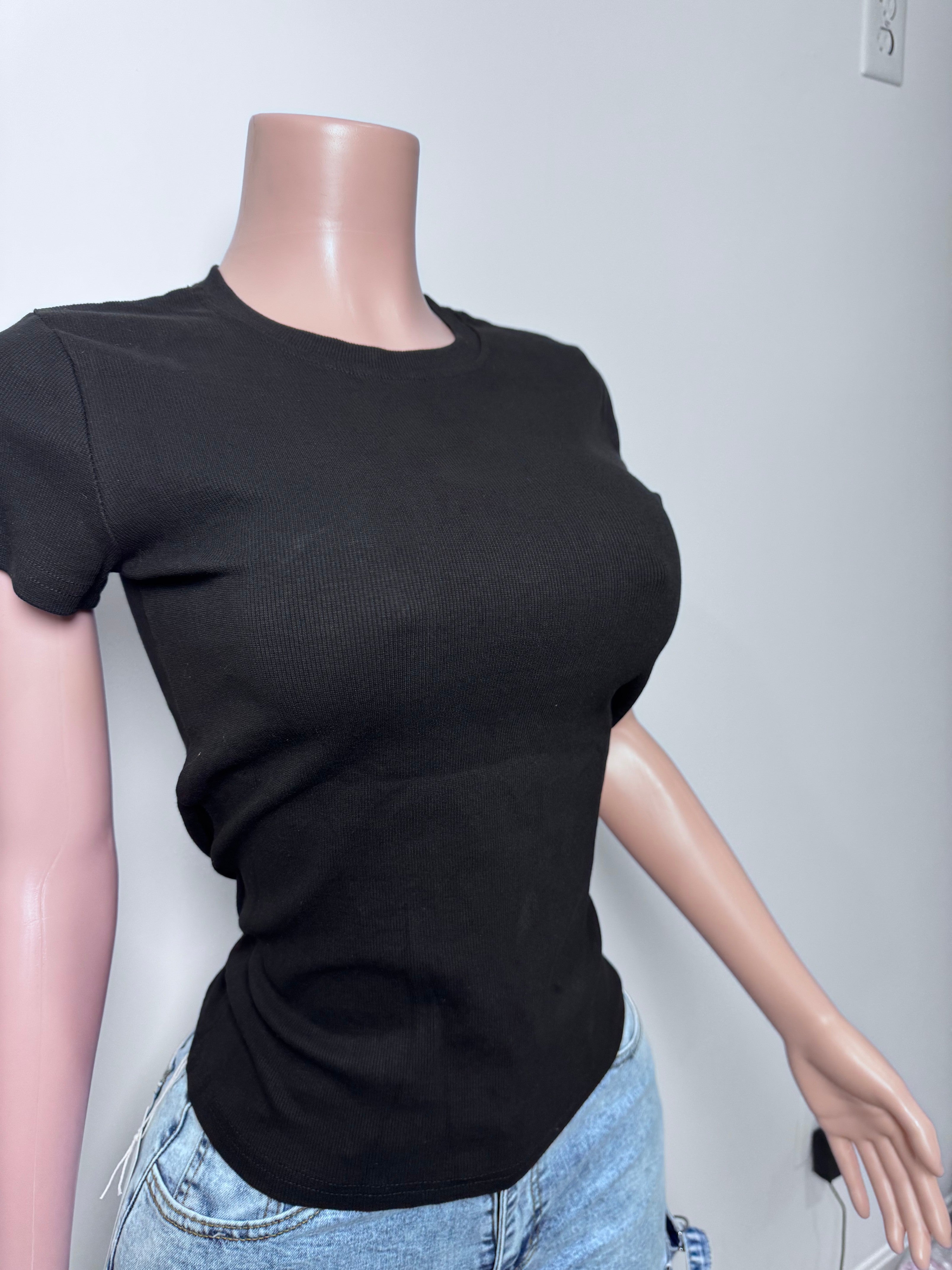 A6011 Sleek Fit Ribbed Tee styled Alondra embroidery