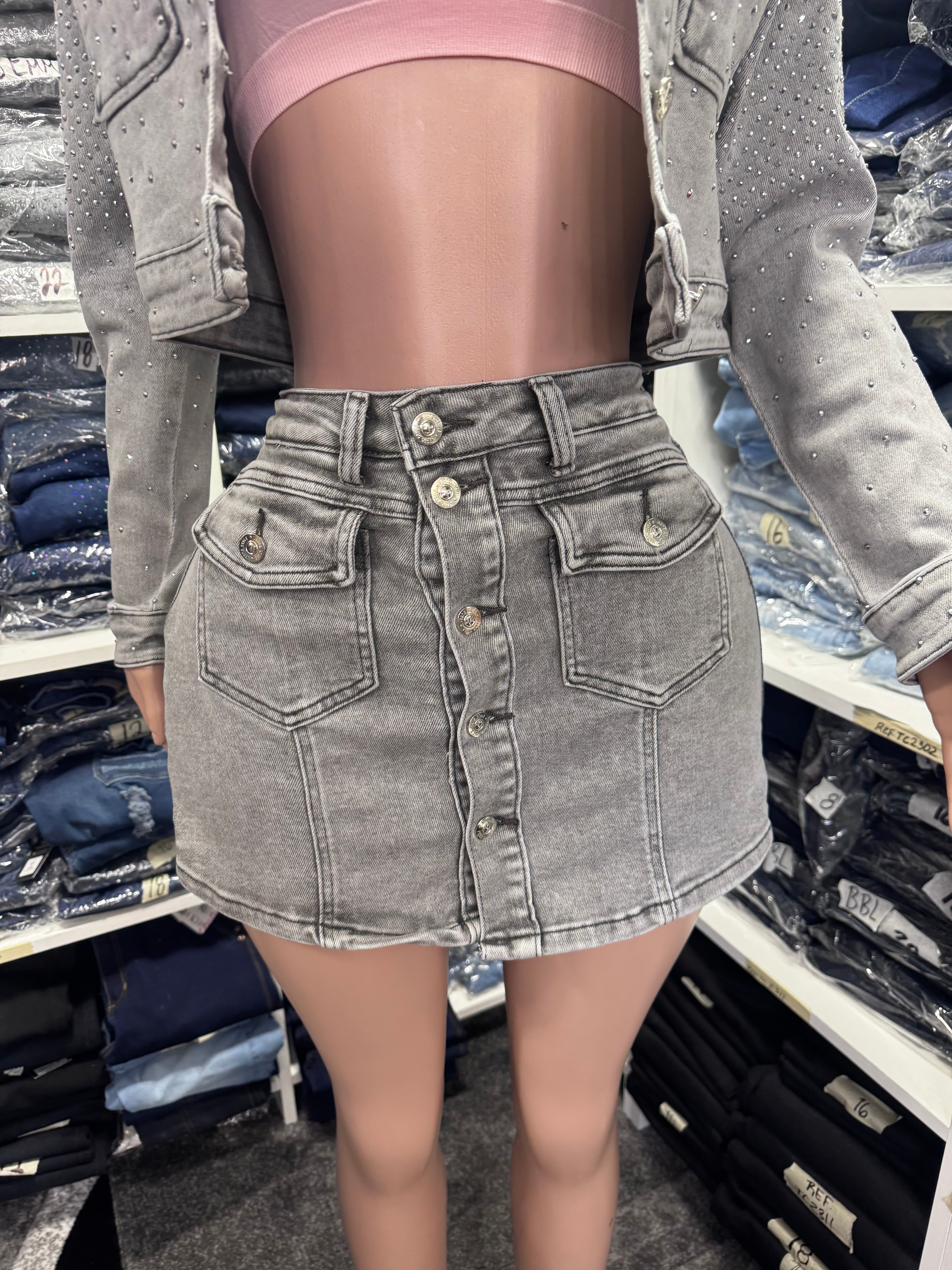 3031 Falda Jean short color gris estilo cargo