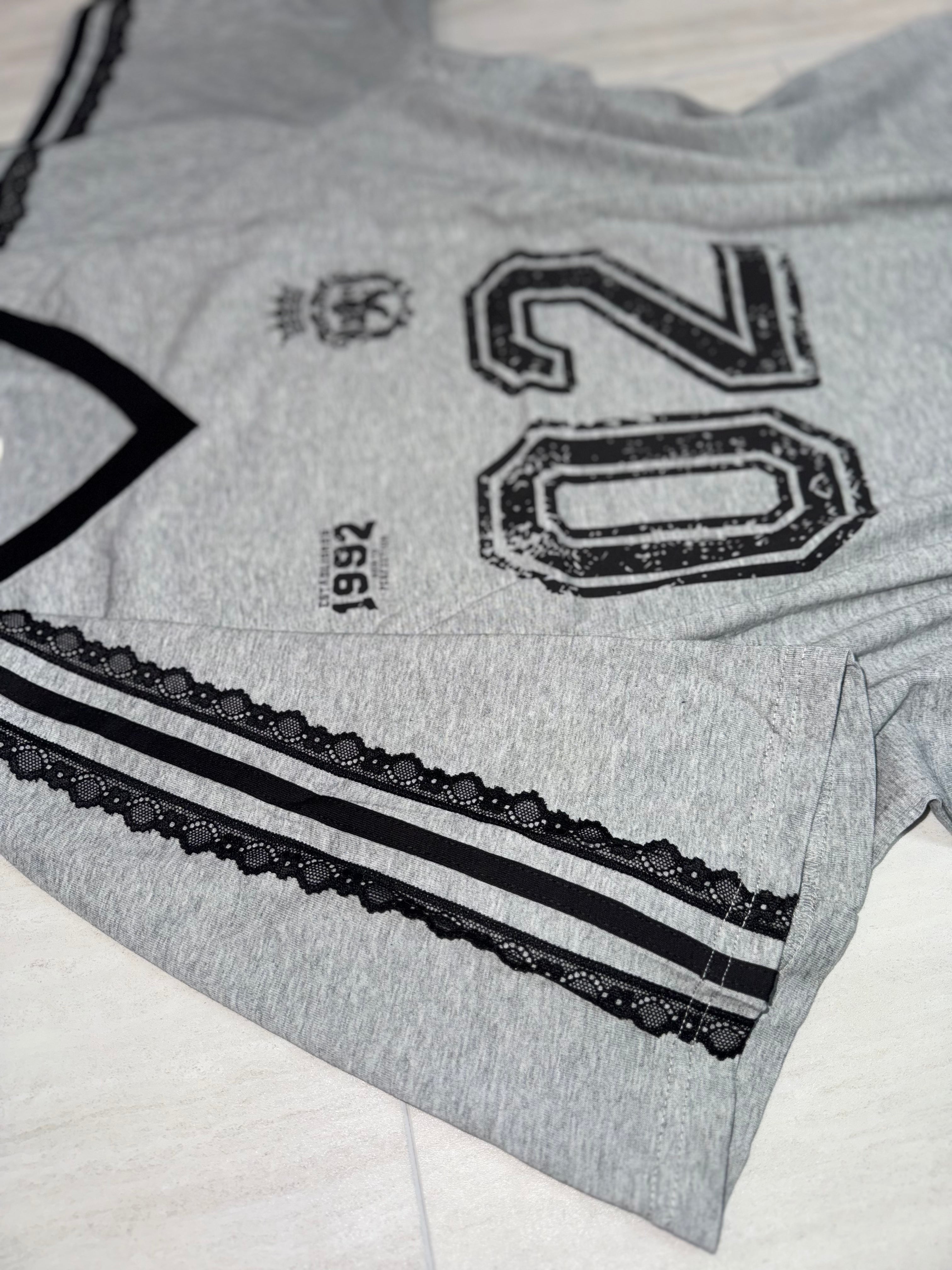 T8512 T shirt with Design “02” Varsity Featuring Numbers