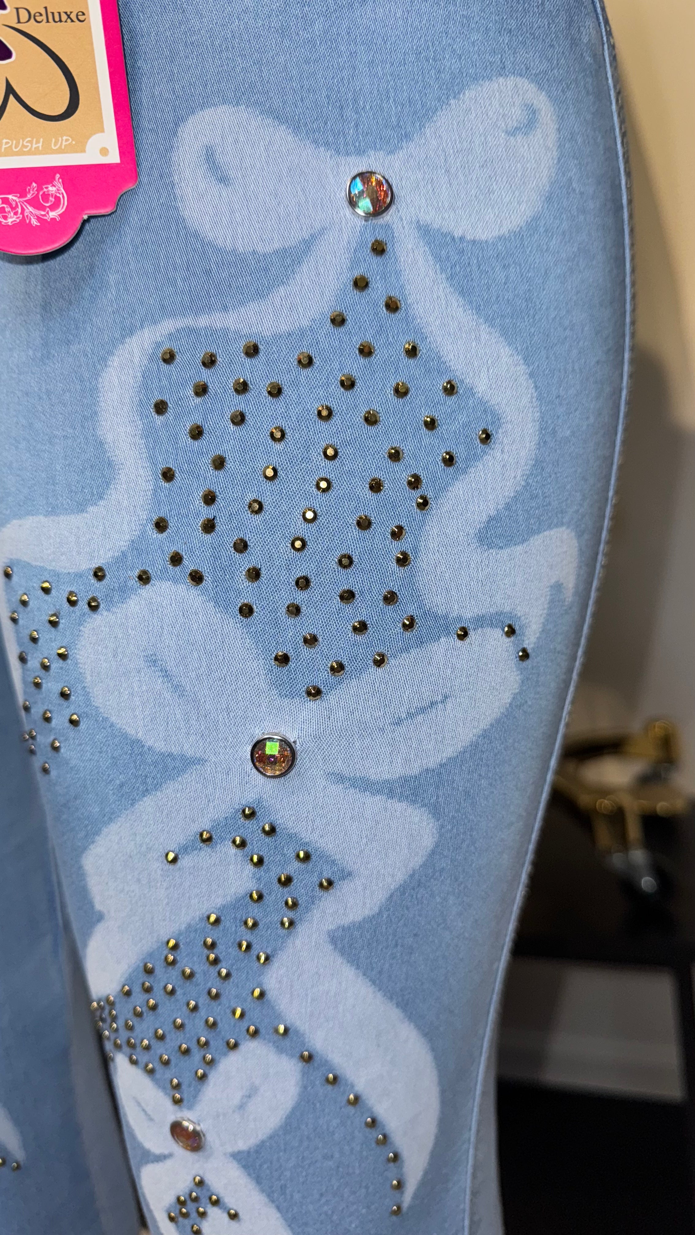 Kelly Jean Colombiano Estilo Moño Coquette